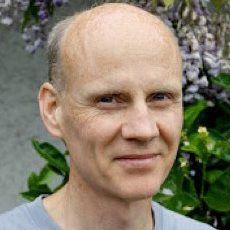 headshot of Tom Marshall 